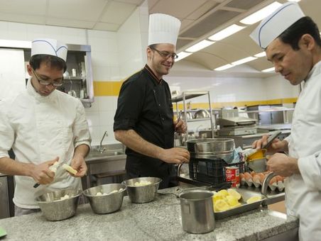 Se former en apprentissage : l’hôtellerie – restauration